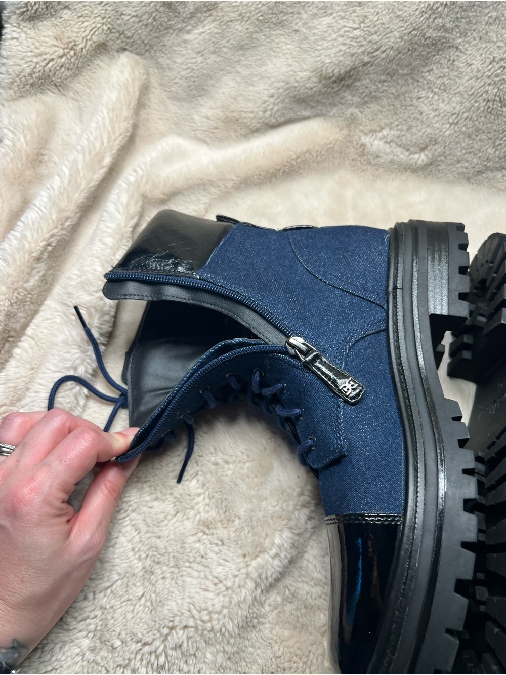 Sam Edelman Women's Aleia Combat Boots Size 8 - Picture 4 of 8